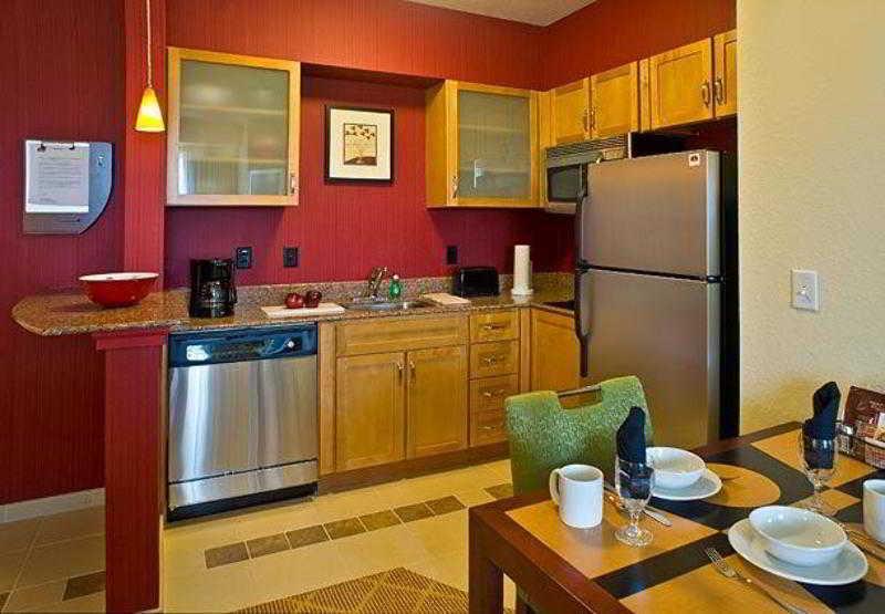 Residence Inn Tampa Suncoast Parkway At Northpointe Village Lutz Dış mekan fotoğraf