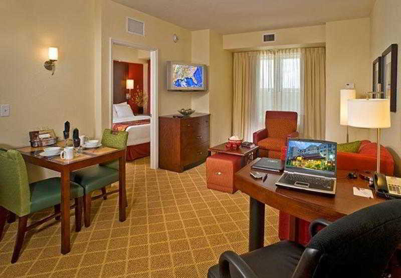 Residence Inn Tampa Suncoast Parkway At Northpointe Village Lutz Dış mekan fotoğraf
